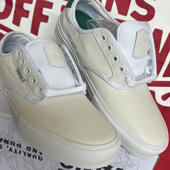 Vans Chima Ferguson
(Sport Vtg) White/Green
VNOA5JIH9BL.
WMNS sneakers - Picture 7 of 16